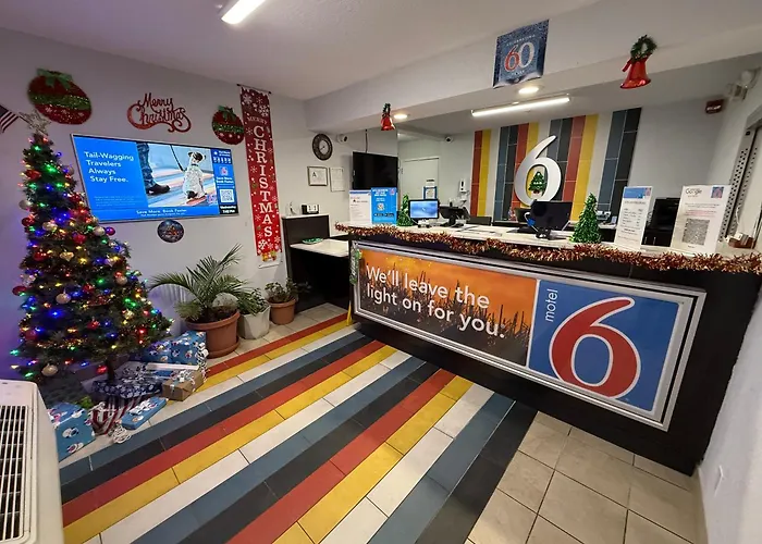 Motel 6-Fort Wayne, IN