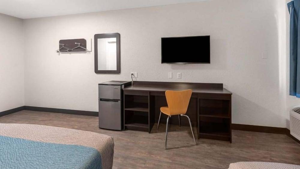 Hotel 6-fort Wayne, In Fort Wayne