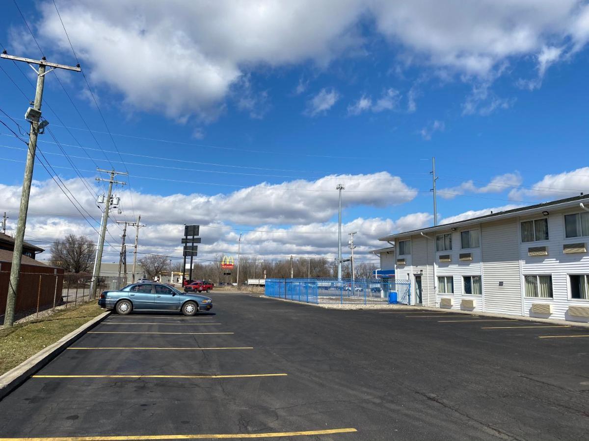 Hotel 6-fort Wayne, In 2*